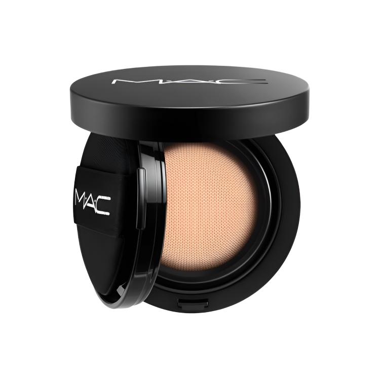 Mac Студийная тональная основа-кушон Fix 24 часа с мягким матовым финишем