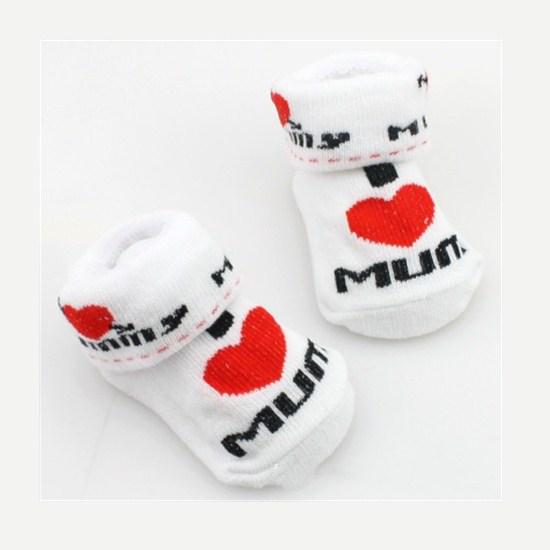 Маленькие носочки для новорожденных