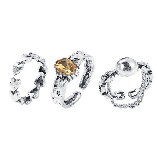 1 Set Women Ring Heart Shape Chain Decor Opening Design Metal Finger Ring Dates Parties Jewelry Accessory