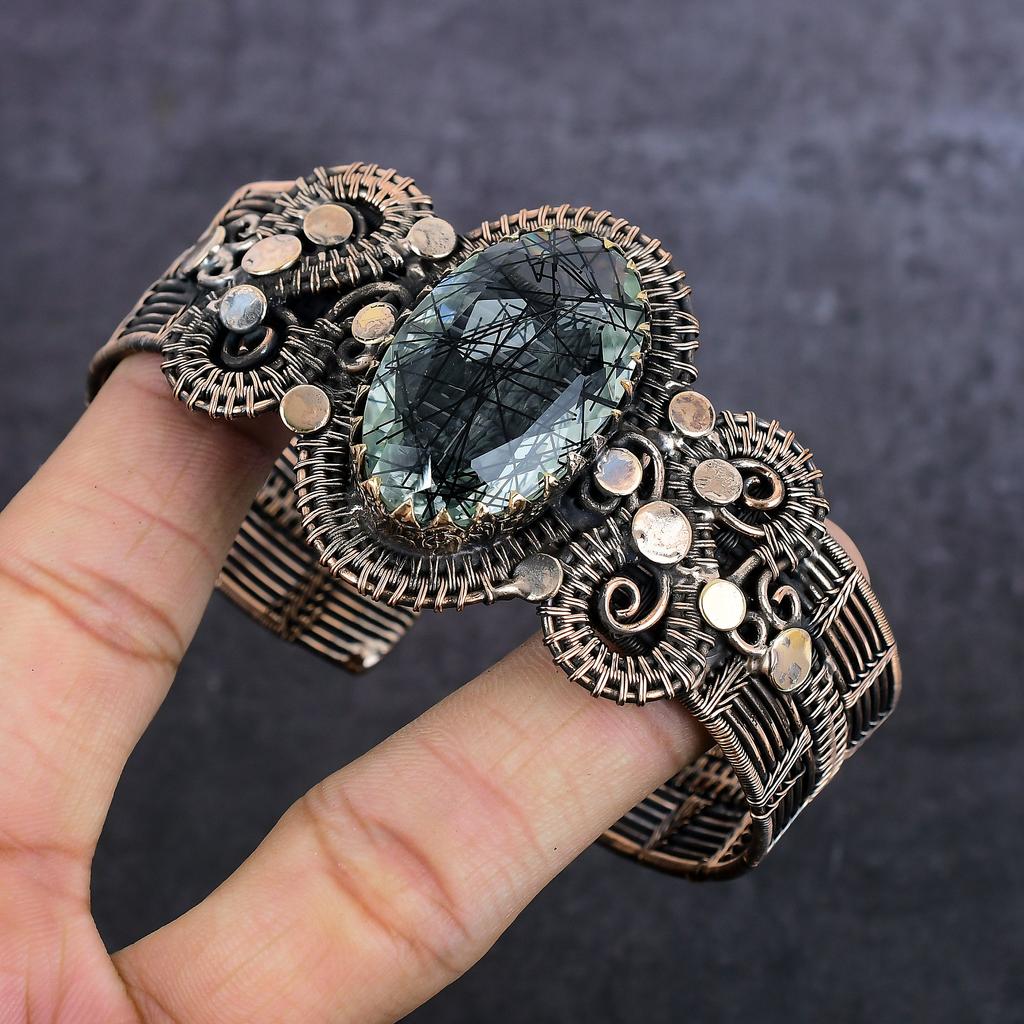 Браслет-манжета из натурального черного рутилового драгоценного камня с медной проволокой, регулируемый K3P57