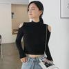 Женские черные укороченные топы с открытыми плечами и длинными рукавами - модные футболки из хлопка с высоким воротником на осень/зиму