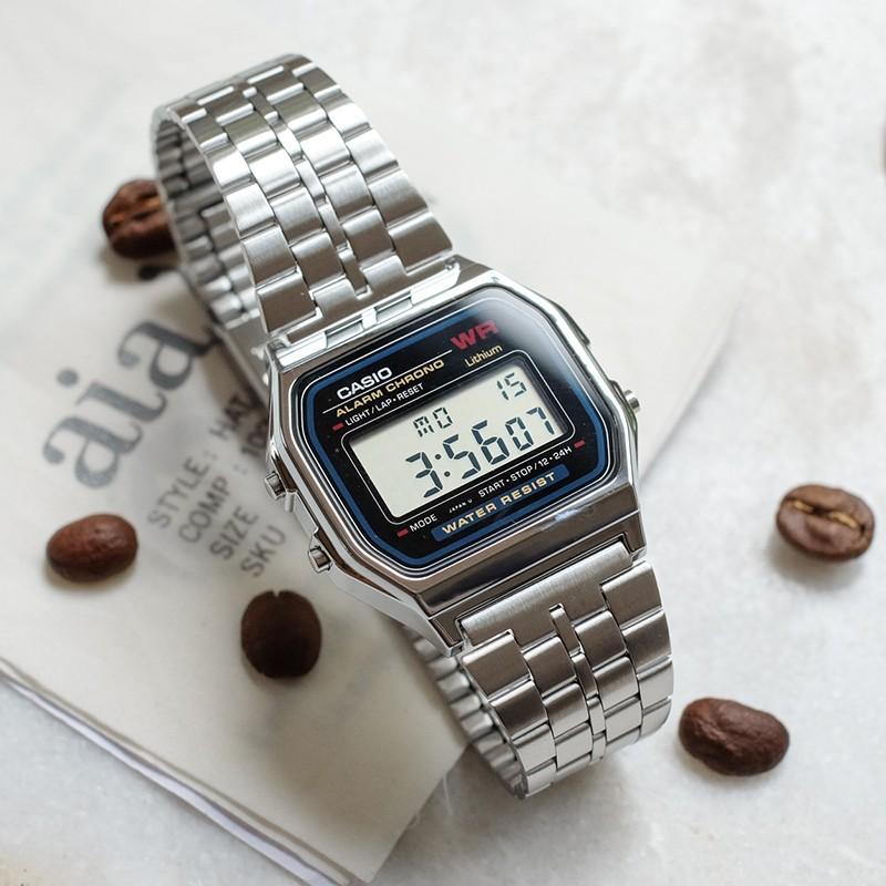 Casio Серия Часов - Квадратные Модные Классические Ретро Маленькие Квадратные Часы ЖК-дисплей Водонепроницаемые Кварцевый Механизм Ремешок из Нержавеющей Стали A168WG-9W&A159WA-N1