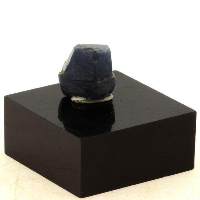 Pierres et Minéraux. Saphir. 5.0 ct. Zazafotsy, Ihorombe, Madagascar.