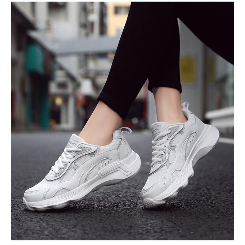 Весенняя сетчатая женская обувь Новая повседневная обувь на мягкой подошве Дышащая спортивная обувь Кроссовки для бега Кроссовки для джоггинга и путешествий