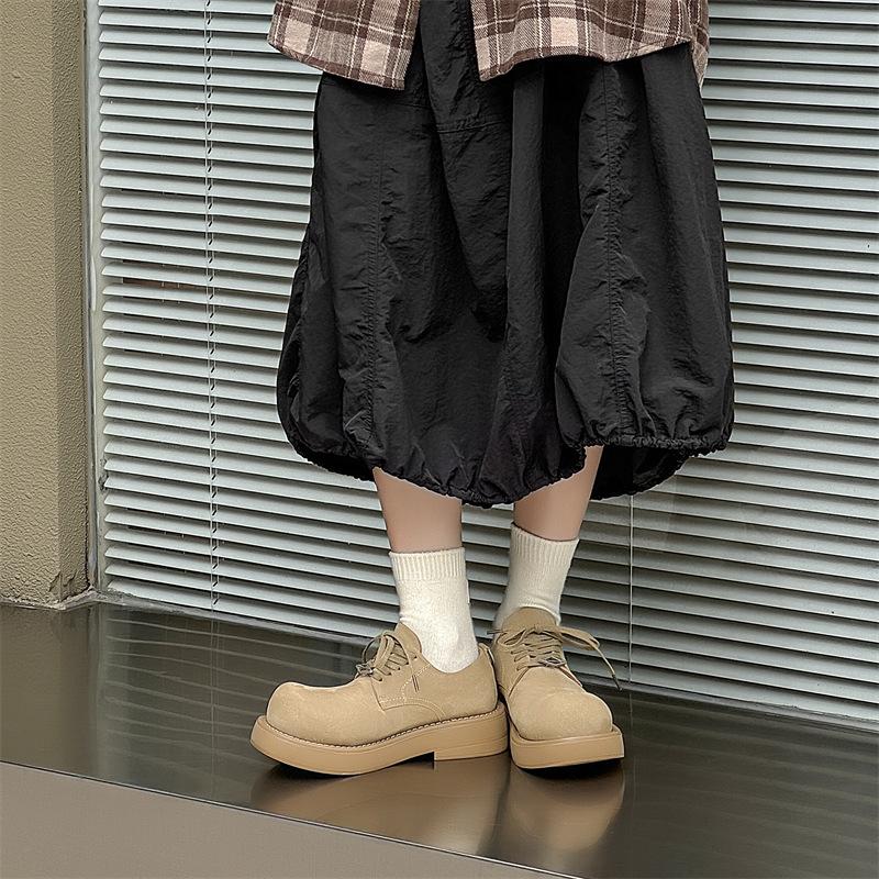 Туфли дерби мужские 2024 весна и осень новая обувь с большой головой толстая подошва увеличивающая рост низкий верх туфли ревень с круглым носком модная обувь 2066-J