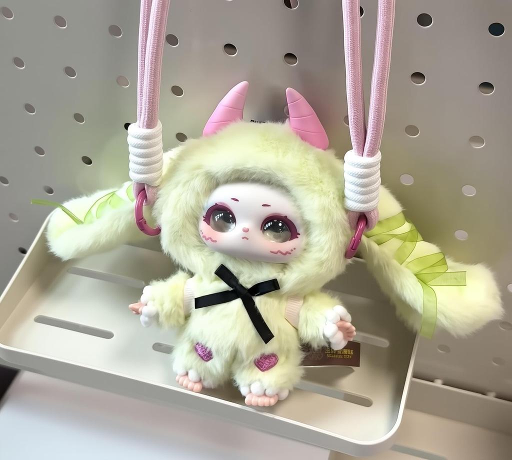 Волшебный костюм Плюшевый талисман Аутентичные мотивы Дьявола и Ангела Супер милый Пушистый дизайн Прибл.. 15 см 10 видов Подвеска для сумки Фотография,