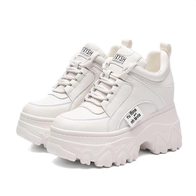 Женская обувь на высокой платформе 10 см, флисовая обувь для теплых зимних видов спорта, черные туфли для папы, низкие сапоги и кожаная обувь для женщин