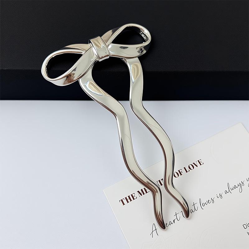 Модная заколка-бант 2024: Простой стиль женский аксессуар для волос