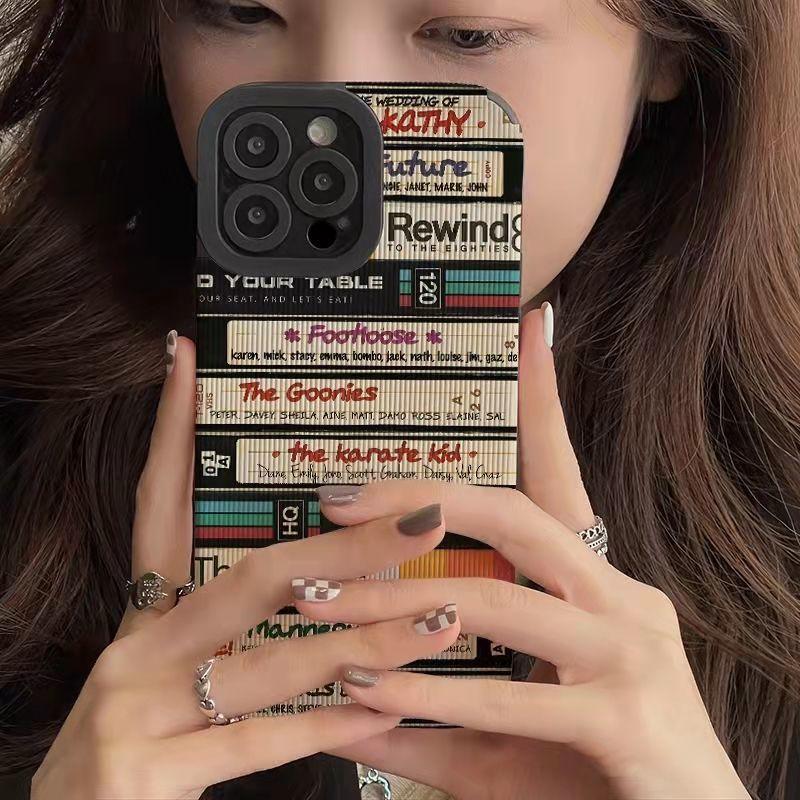 Fashion English Letter Joint Phone Case For iPhone 12 13 11 14 15 Pro Max Mini SE 7 8 Plus X XS XR Silicone Shockproof Cover