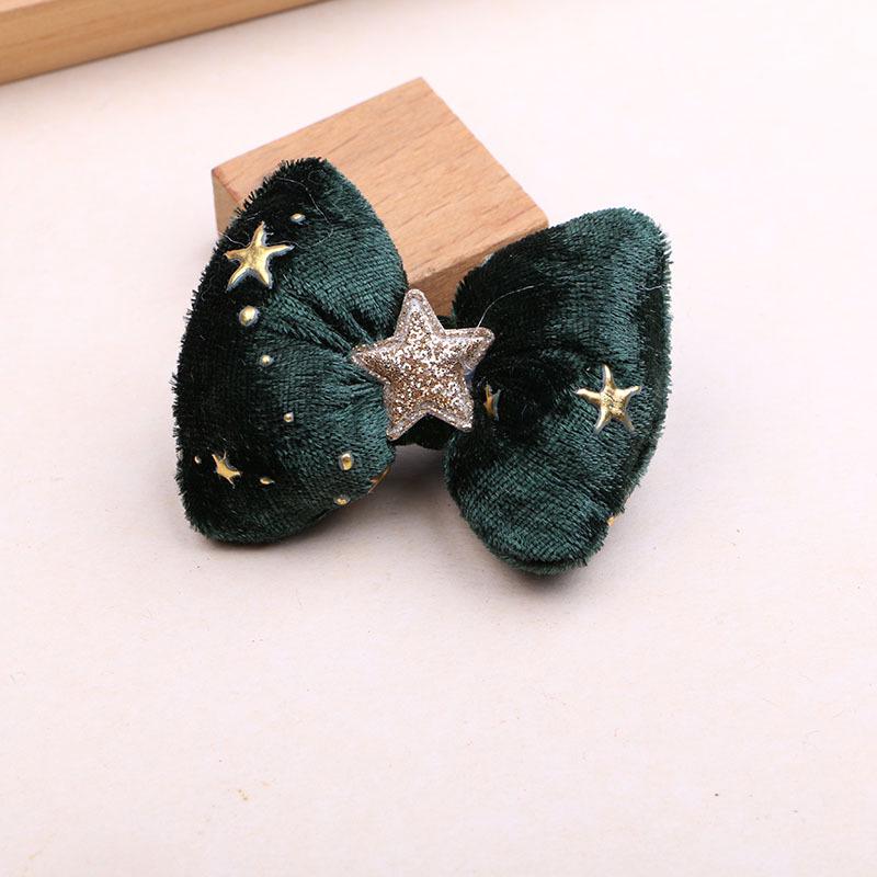 DIY Christmas Hair Clips: Antler, Sequin, and Bow Embellishments for Kids