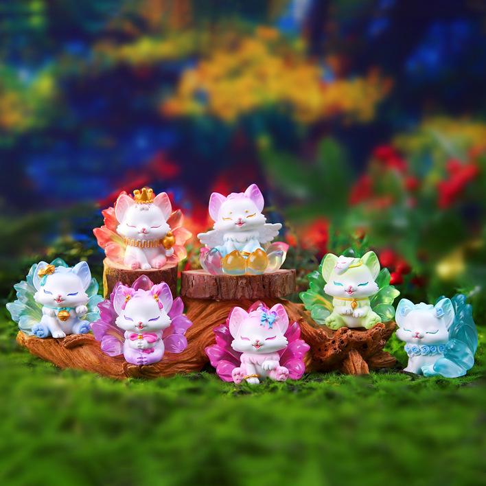 Трендовая плюшевая игрушка Девятихвостая лиса из Douyin - Милая смоляная фигурка-сюрприз