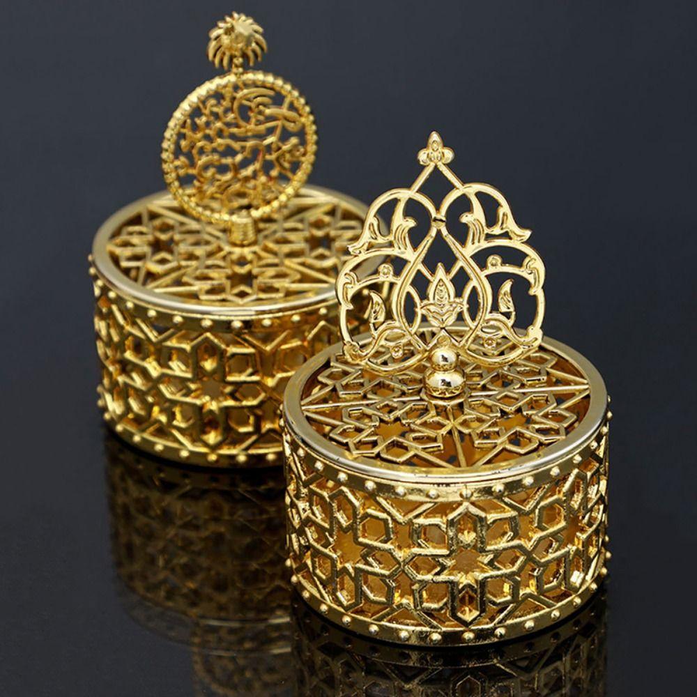 Handheld Gold Hollow Box European Style Packaging Gift Box Candy Container Box  Wedding Table