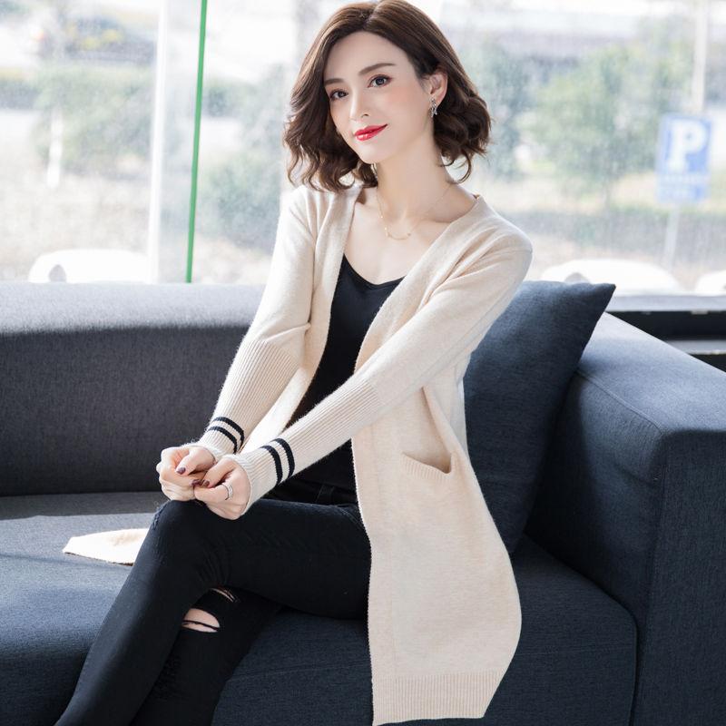 Женский весенне-осенний вязаный кардиган с длинным абзацем, корейская версия верхнего свитера с длинными рукавами, женский однотонный кардиган