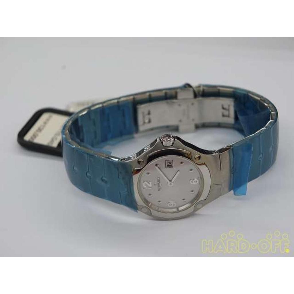 Б/у кварцевые аналоговые часы MOVADO M85.110.G4S