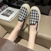 Мода 2024 года, новые модные туфли на толстой подошве, женские износостойкие туфли с неглубоким носком, повседневные дышащие вулканизированные женские туфли 40