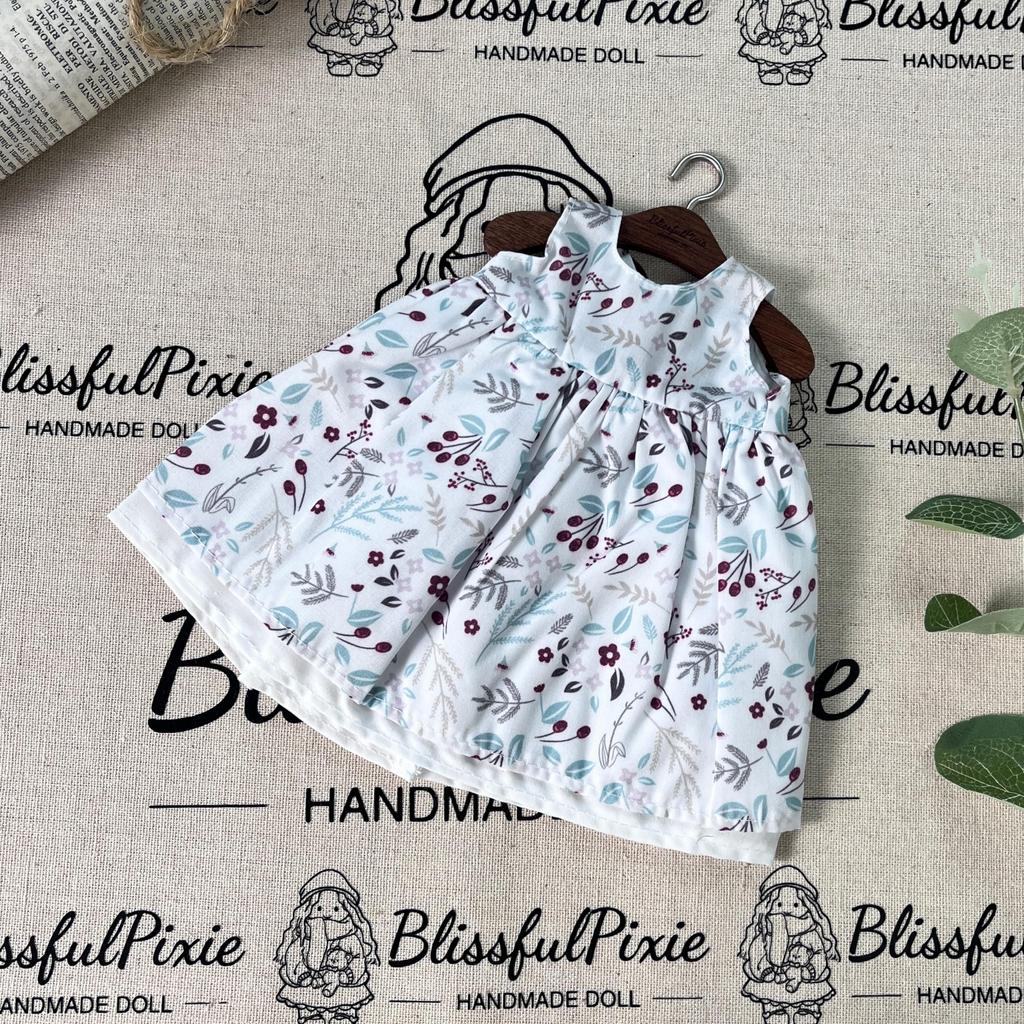 BlissfulPixie Ручная работа Одежда для кук Вальдорф 30 см Набор одежды в красивой коробке - Рождественский подарок на день рождения для девочки - Аксессуары для одежды Кики