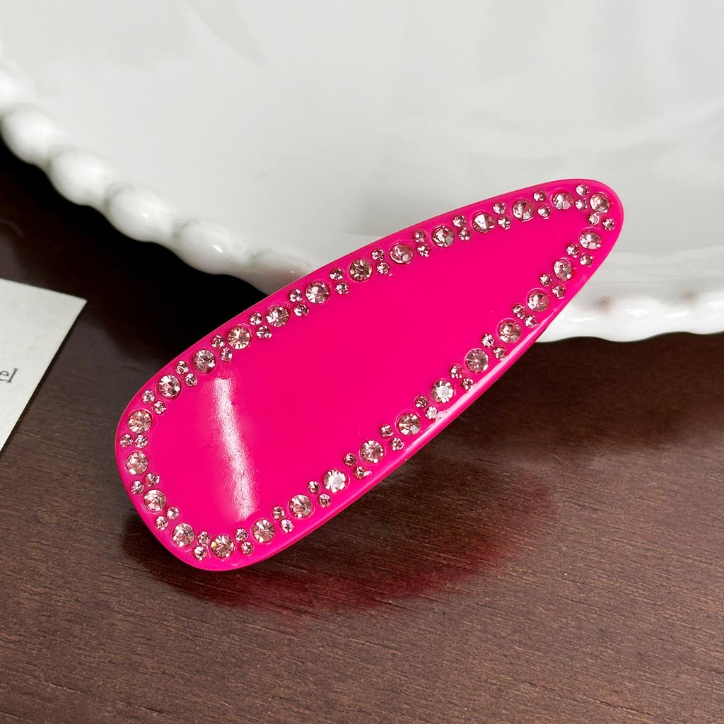 Элегантная весенняя заколка со стразами для шикарной прически в универсальных цветах и дизайнах