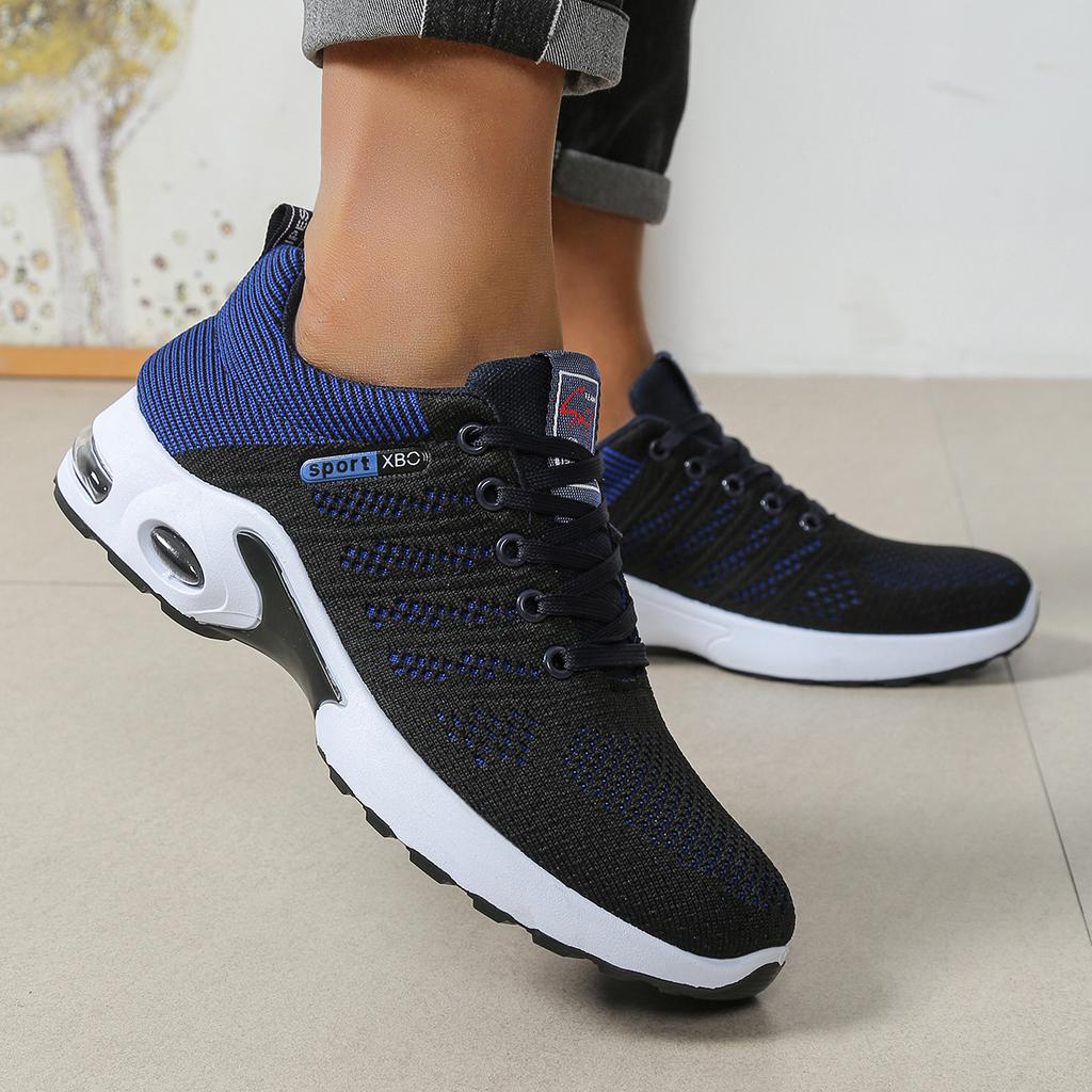 Shoes Men 2025 New Trend Men's Shoes Breathable Lace-up Running Shoes Korean Version Light Casual Sports Shoes