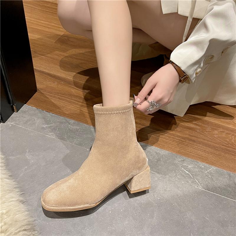 Модные замшевые короткие сапоги с квадратным носком, женские, осенне-зимние, эластичные, с толстым каблуком, на молнии сзади, ботильоны, модные, серые, черные, Botas De Mujer