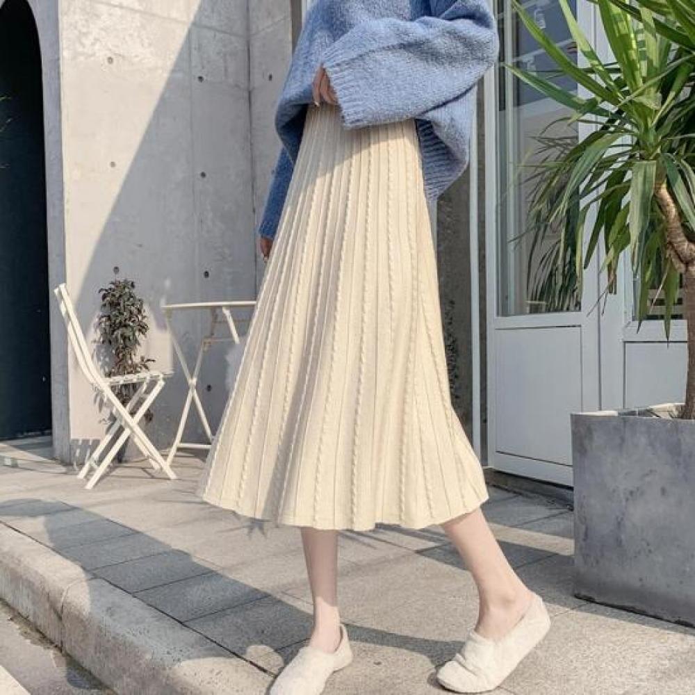 New Arrivals Open Run Women Winter Flare Skirt Sweater