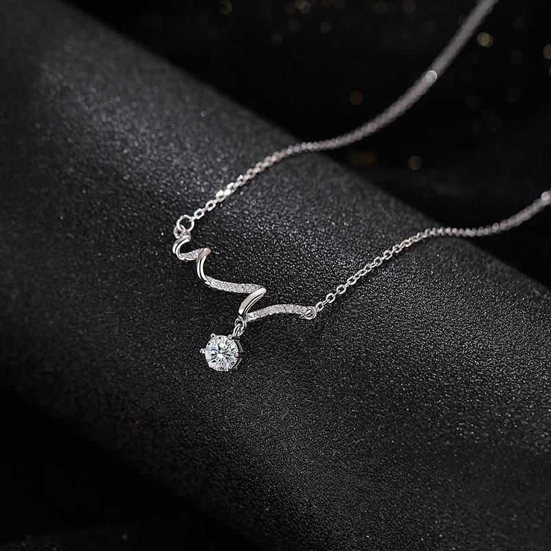 Mo Sang Stone Ribbon Wave Ожерелье для женщин, легкие роскошные и продвинутые подарки для подруги, шейный платок