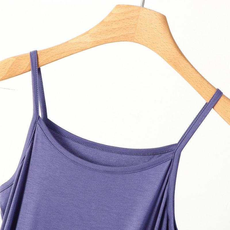 HNXC Платье средней длины однотонного летнего цвета, в сочетании с просторной майкой без рукавов большого размера и повседневным топом-халтером.