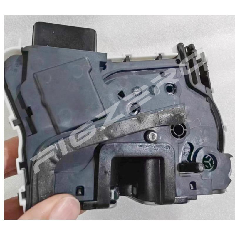Auto Front Rear Door Locking Block Motor Locker for Chevrolet Cavalier Monza Olrando 2017 2018 - 26338164
