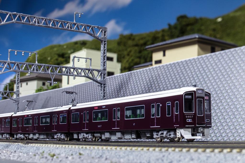 KATO N Gauge Starter Set Hankyu Corporation 9300 Series Railway Model Introductory Set 10-024