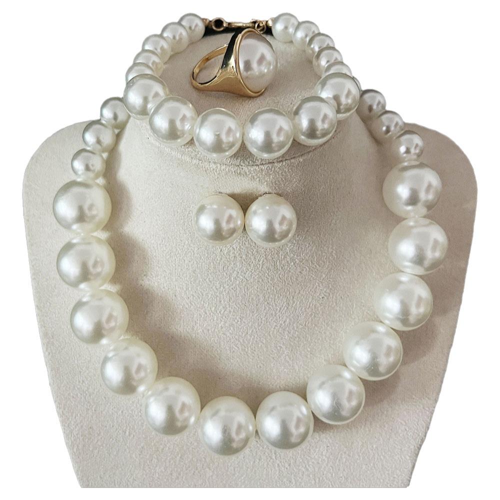 Light Luxury Necklace Bracelet Earring Ring Sets Vintage Style French Pearl Necklace Holiday Gifts
