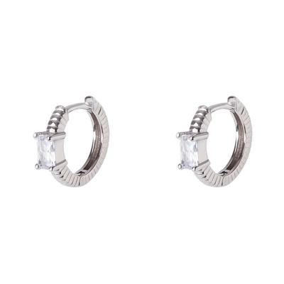 Квадратные серьги-кольца с муассанитом