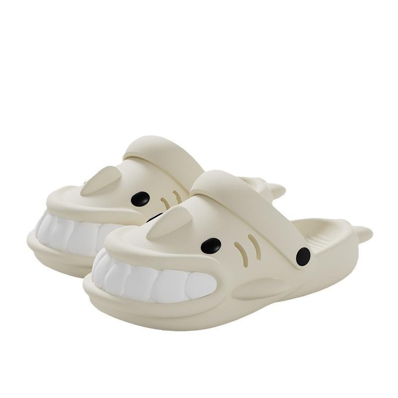 Детские дырчатые туфли летние для мальчиков мультяжная акула домашние комнатные с мягкой подошвой родитель-ребенок семья из трех человек уличные пляжные шлепанцы