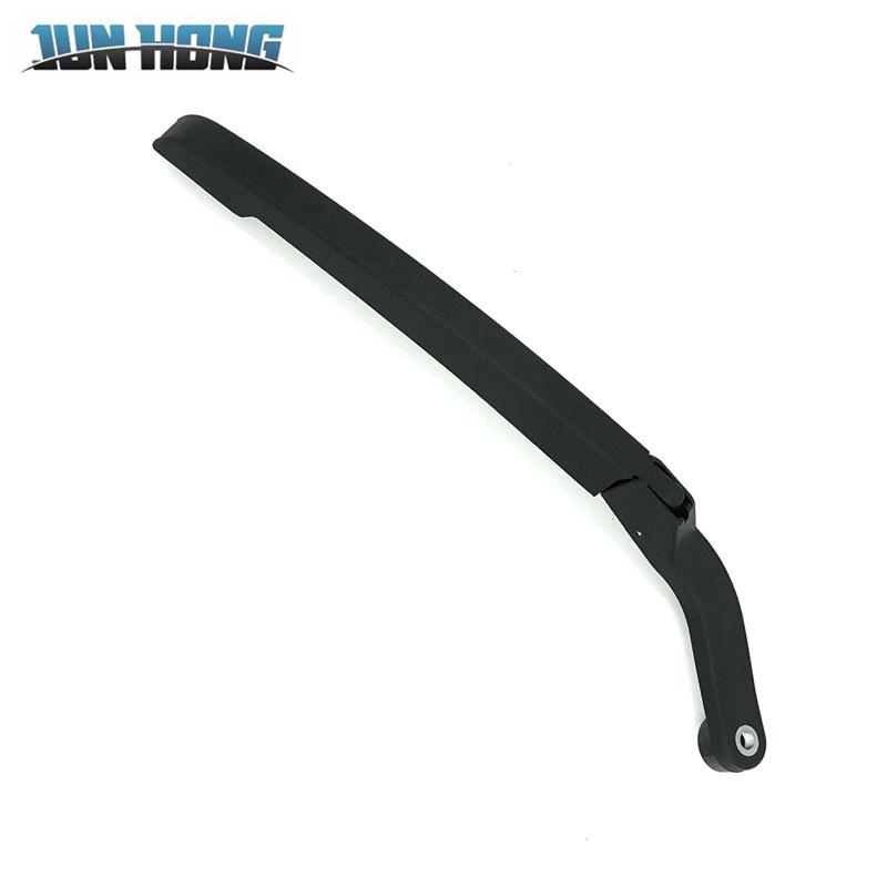 GAC Trumpchi GM8 Rear Wiper Blade & Rocker Arm Cover Assembly