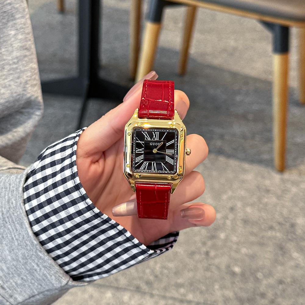 Autumn New Square Belt Watch Elegant Fashion Quartz Couple Watch Retro Modern Watch