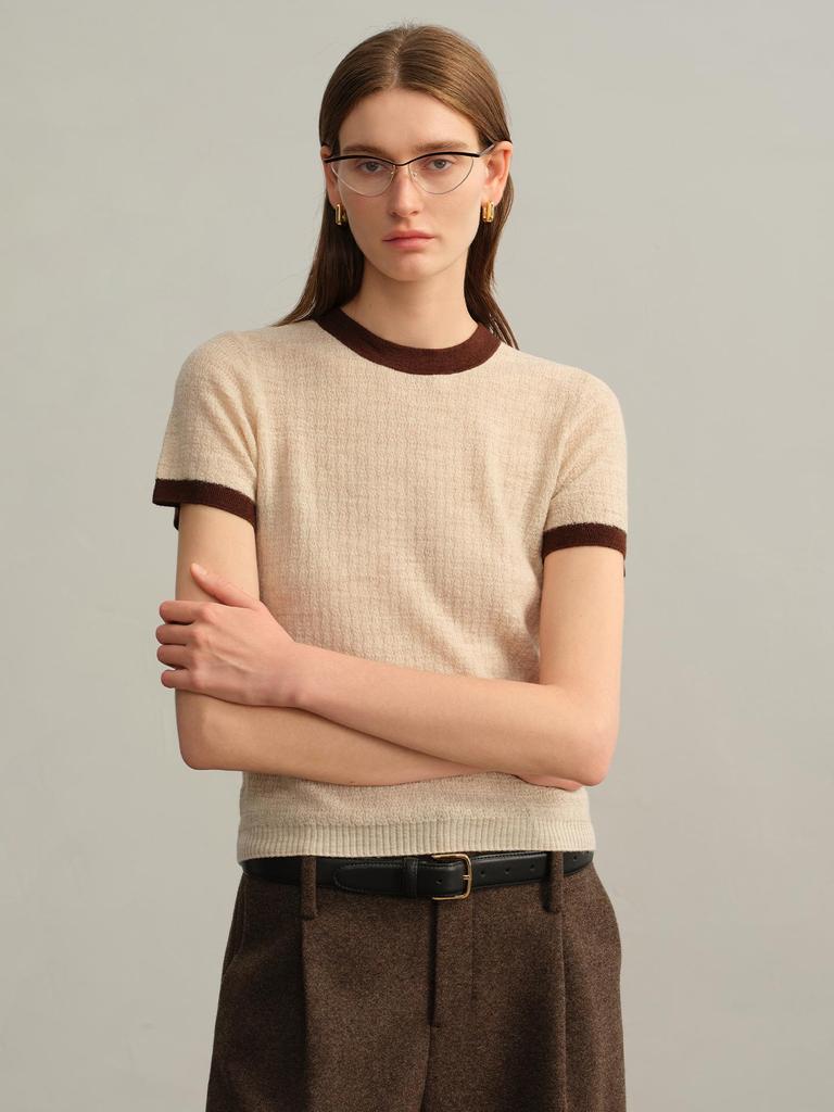 Women's 100% Wool Short-Sleeve Color Block Sweater - Warm, Comfortable, Versatile Round Neck Base Layer Knitwear for Autumn/Winter.