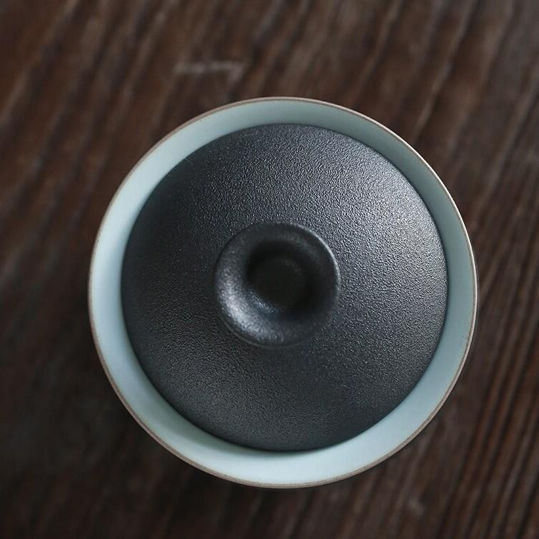 150 мл Керамическая чаша с крышкой Черная глина Чайная чаша Креативная ручная чаша с крышкой