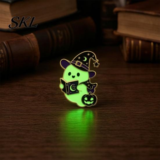 Holiday Clothing Accessory Halloween Witch Hat Ghost Enamel Brooch, Glow-in-the-Dark Cartoon Theme Pin Pin, Badge for Sweaters Jackets Scarves