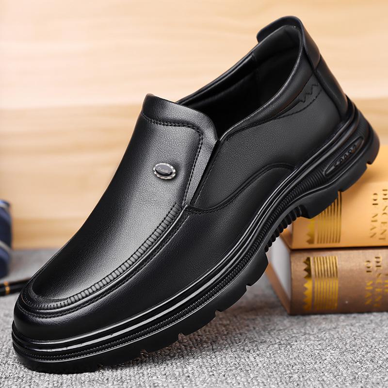Мужские кожаные туфли в стиле business casual, толстая подошва, круглый носок, новые дизайнерские лоферы, мужские, весна-лето, черные туфли с перфорацией, мужчина