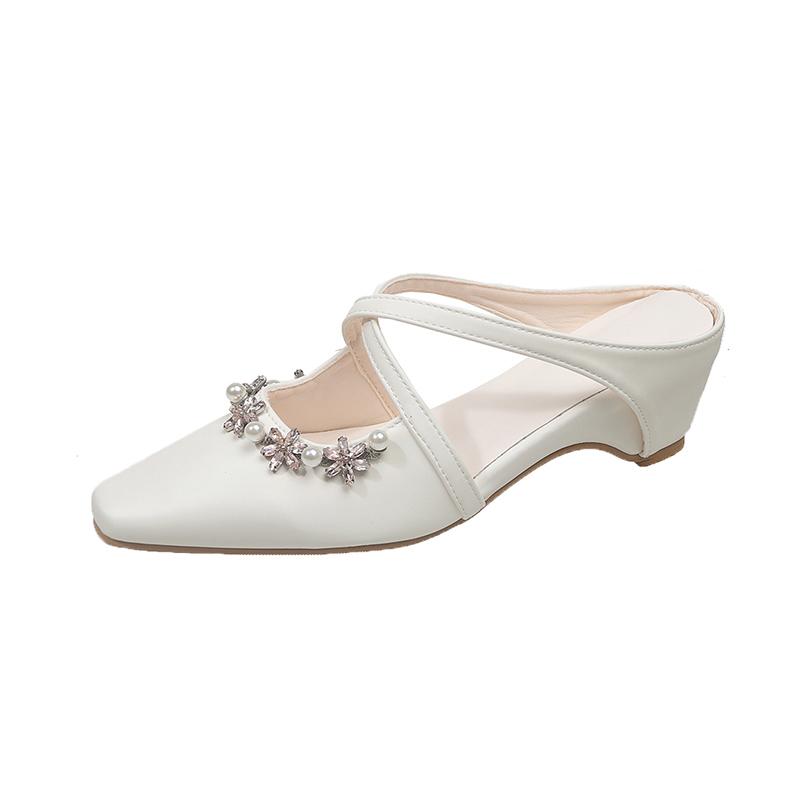 Плоские тапочки-высотки Осенние Новые с квадратным носком Мелкие Слипы Стразы Пряжка Перекрестный ремешок Ажурные Обернутые туфли