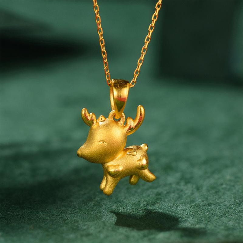 Love Deer Necklace Female Simple Light Luxury Niche Design Stainless Steel Christmas Elk Collarbone Chain