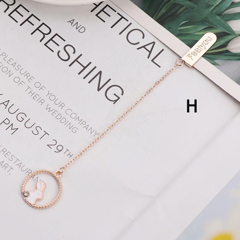 Creative Book Clip Cartoon Character Pagination Mark Bookmarks Peach Heart Pendant Metal