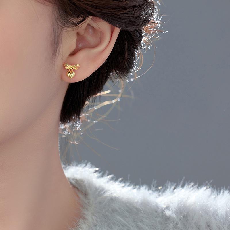 Серьги Banyan Tree S925 Серебро Бант Сердце - Корейский Стиль, Высокий Класс, Дизайн Милой Девушки