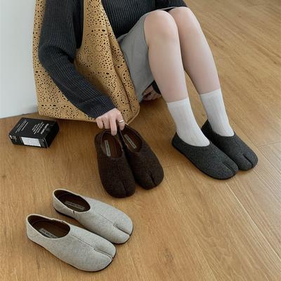 Женская обувь – Женские мокасины