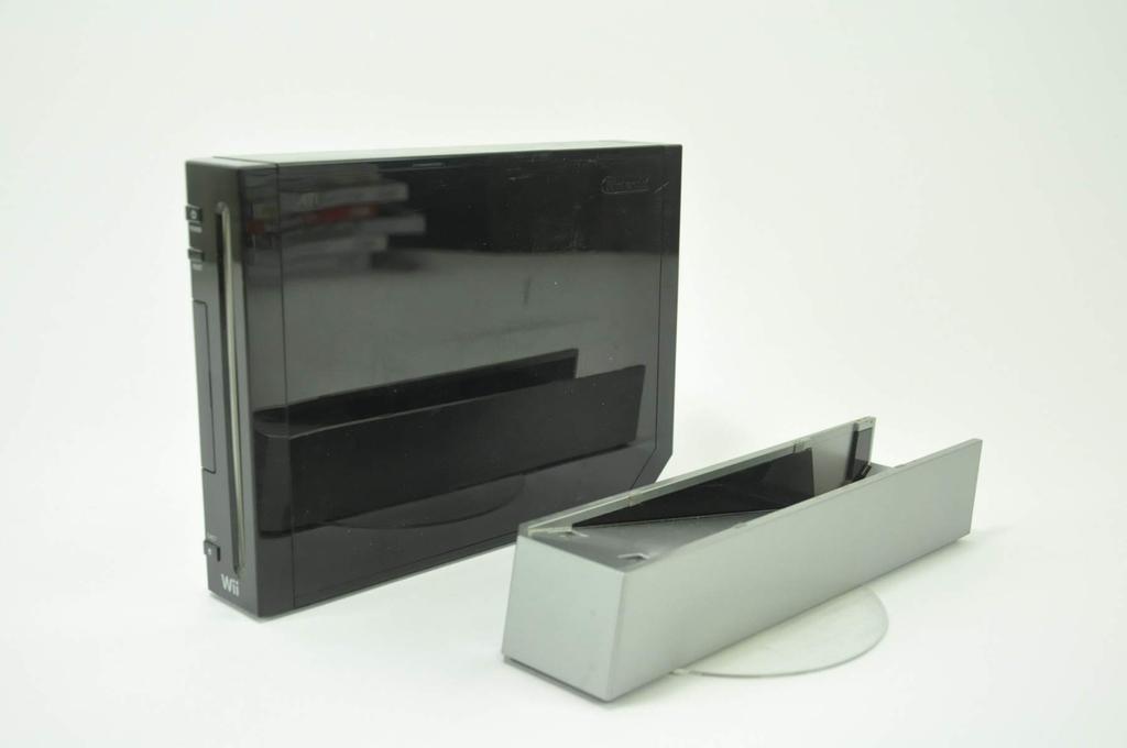 Марио Карт Wii х 1 («Wii Handle» в комплекте)