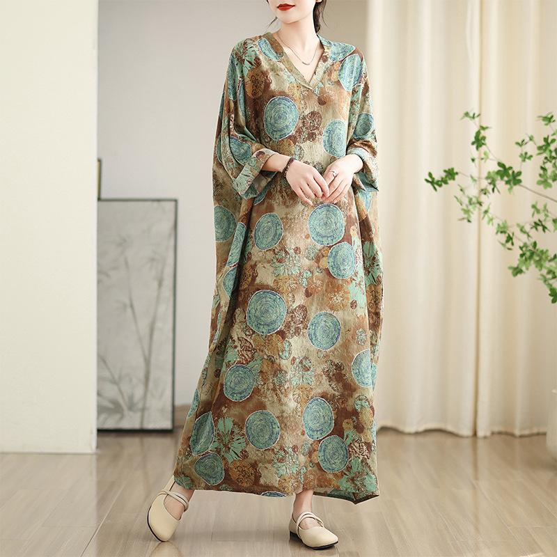 Early Spring Vacation Style Tourism V-neck Artistic Retro Mid To Long Loose Casual Meat Covering Dress