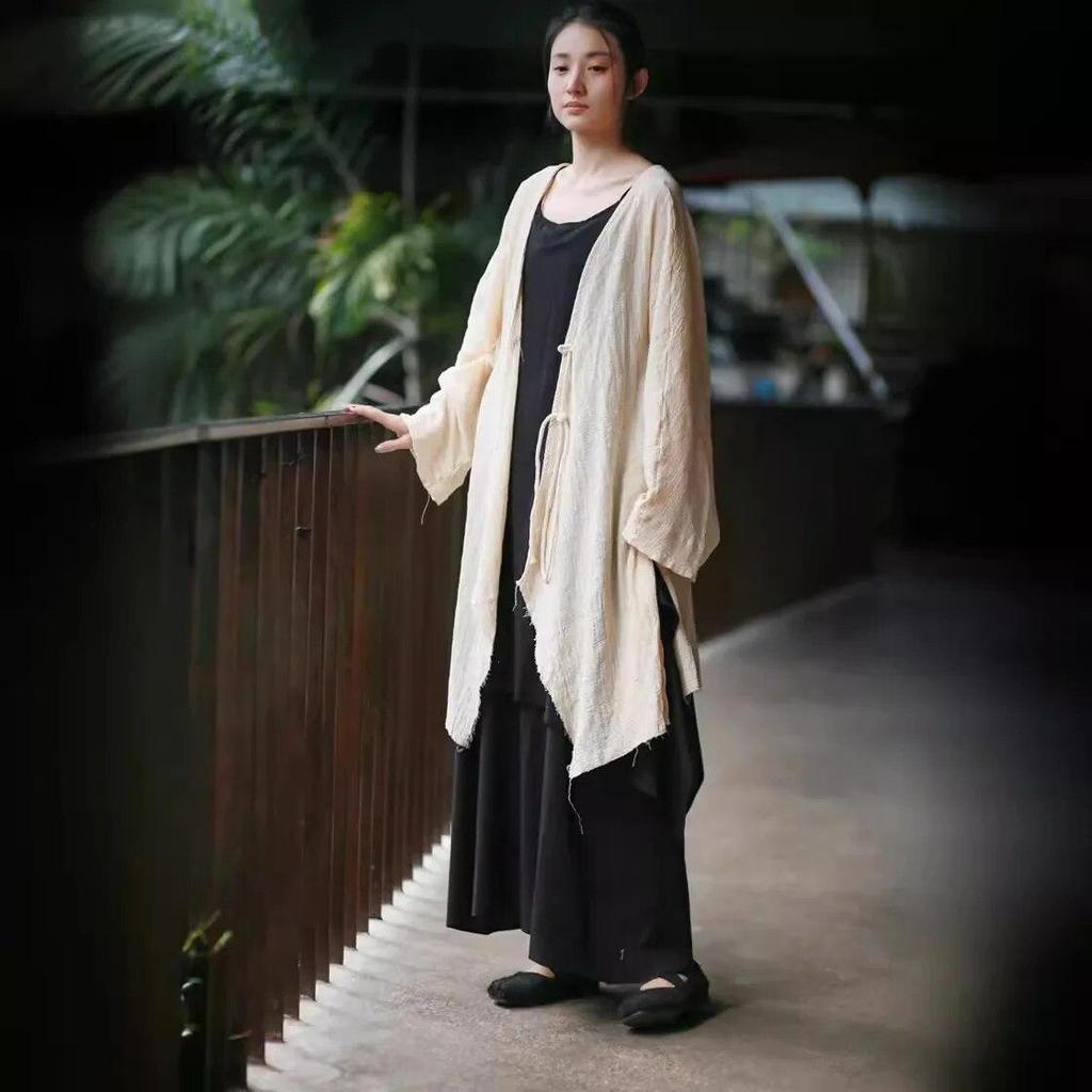 Johnature Woman Spring Loose Solid Color Vintage Coat Flared Sleeves V-Neck Retro Personality Coat