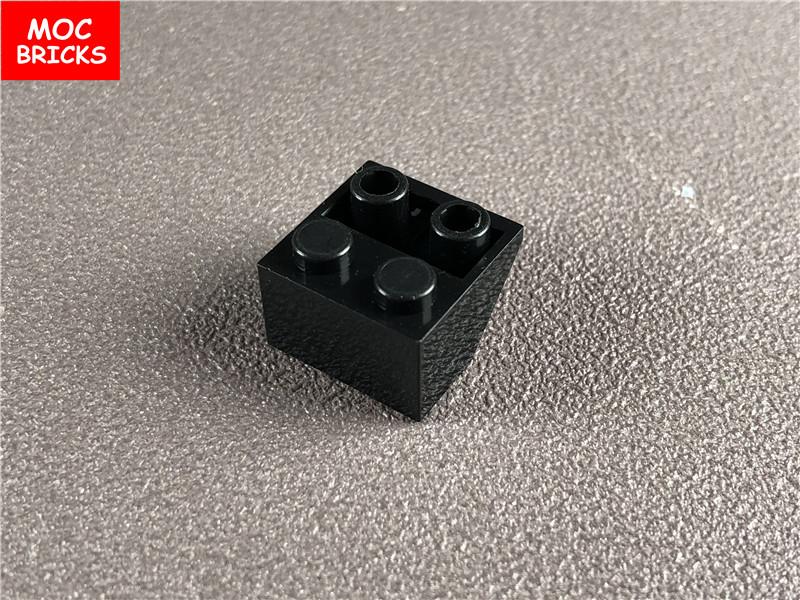 Нетоксичные 50 шт./лот Кубики Moc Белый Черный Серебристо-Серый Наклонный Кирпичик 2x2 Перевернутый 3660 DIY Образовательные Строительные Блоки Игрушки Подарки для Детей