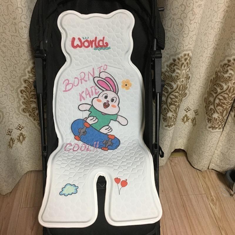 Universal Breathable Mesh Cooling Mat for Baby Stroller & High Chair