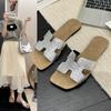 Slippers Summer 2025 Go Out Summer Women's Fashion Sandals Flat Bottom New Wear Soft Leather