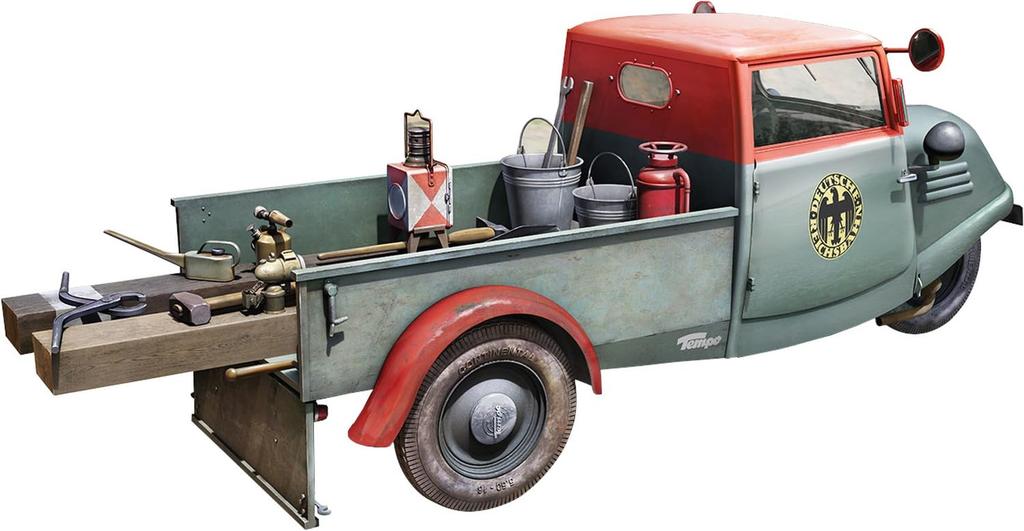 MiniArt Масштабный путевой вагон Scale Tempo E400 с 4 пластиковыми фигурками MA38063 1/35, Модель,