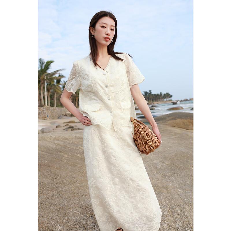 Комплект из двух предметов большого размера Sancai: вышитый топ и юбка